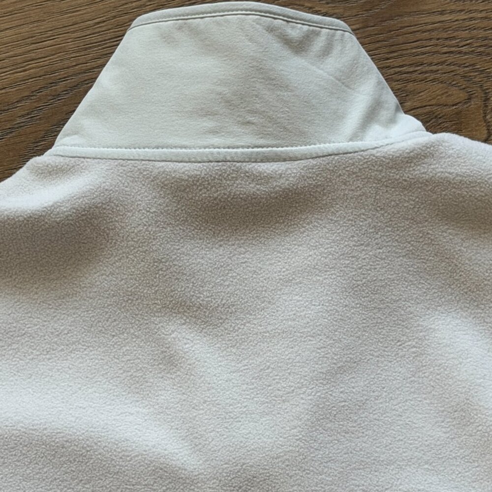 Vuori Women's Aspen Salt Color Half Zip Pullover Size: XS - Picture 12 of 14